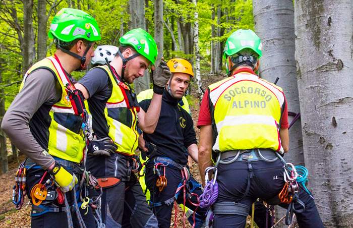 Escursionisti bloccati in ferrata