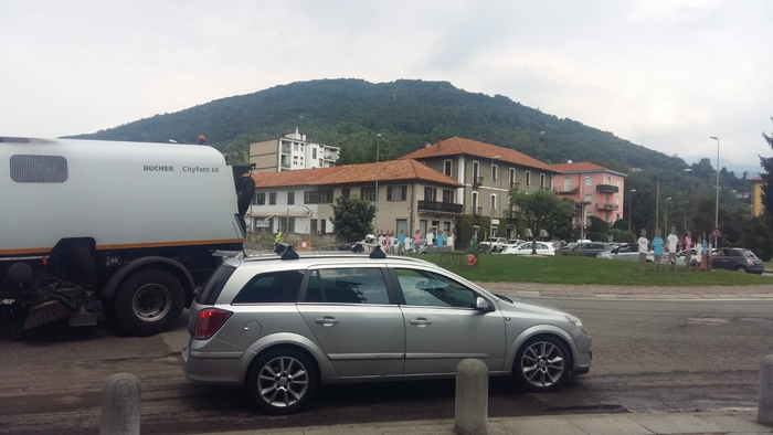 I cantieri si accavallano e il traffico verbanese va di nuovo in tilt