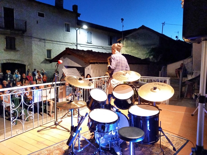Gli allievi musicisti accendono la festa di San Rocco
