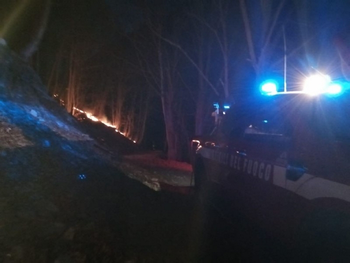 Allarme incendi a Gurro e Cossogno