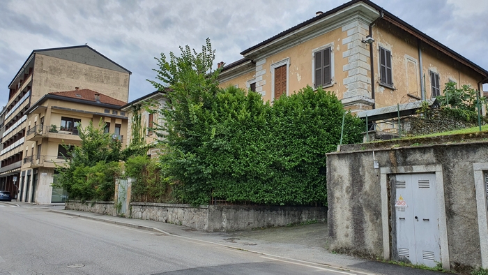 Nessuno vuole l’ex caserma dei carabinieri