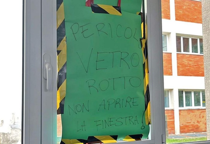 Cantieri e disservizi alle elementari di Stresa: proteste e polemiche
