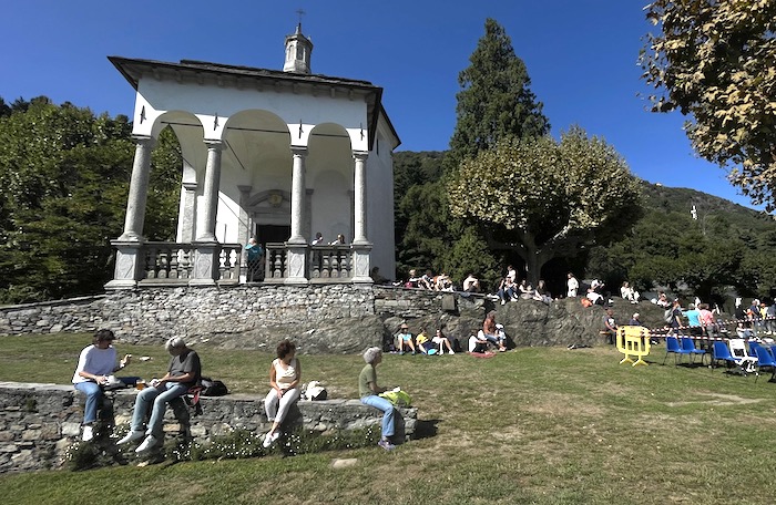 La camminata dei Giovani Parkinsoniani al Sacro Monte di Ghiffa 