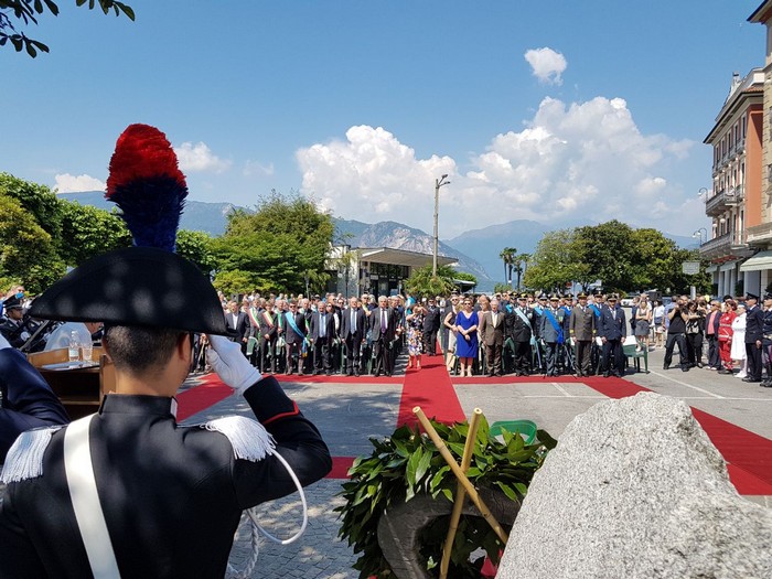 La Festa della Repubblica tra neodiciottenni, ex internati, cavalieri e ufficiali (foto)