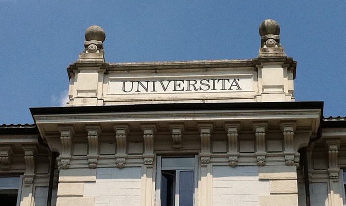 Contributi universitari, 30.000 euro divisi tra 48 studenti