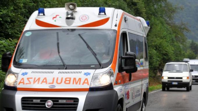Turista muore in moto sulla statale 33