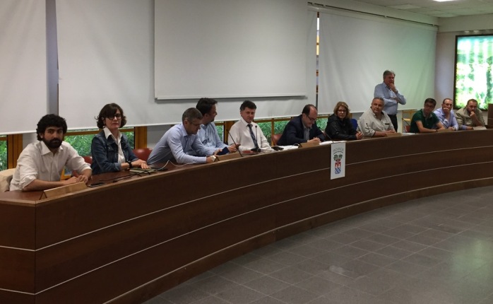 I sindaci disertano l'assemblea provinciale: bloccati bilancio e stato di emergenza delle strade