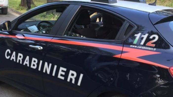 Oro dagli appartamenti alla "bottega": undici in manette (foto e video)