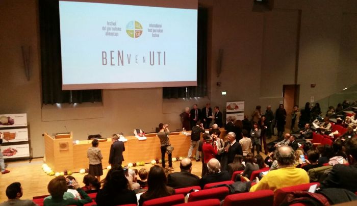 Blogger e giornalisti "alimentari" accolti dagli studenti del "Maggia"