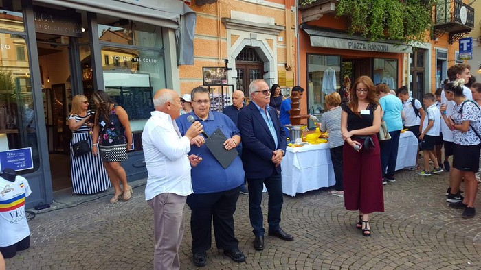 Lo sport festeggia nella nuova “casa” di Vega Occhiali