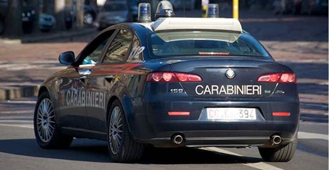 Ciclista investito sulla statale da un’auto pirata