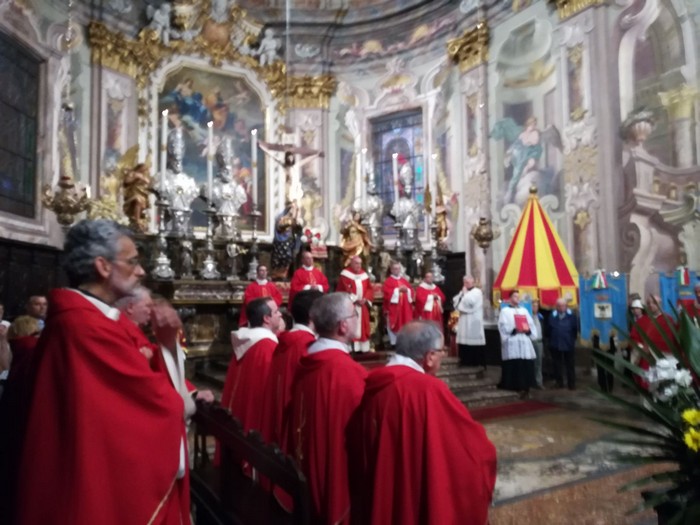 San Vittore simbolo di Verbania. Il vescovo: puntare su arte, giovani e turismo