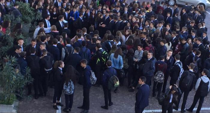 Maggia: studenti ancora senza aule, presidio al Rosmini 