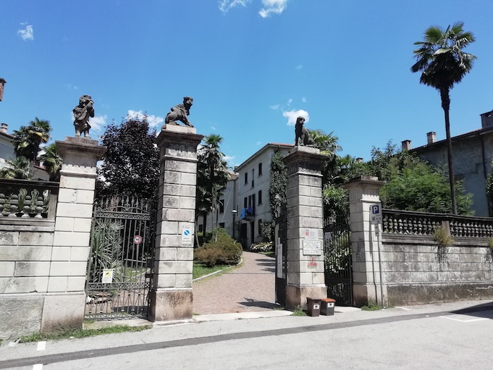 Villa Olimpia: ancora suoni e sapori al venerdì sera 