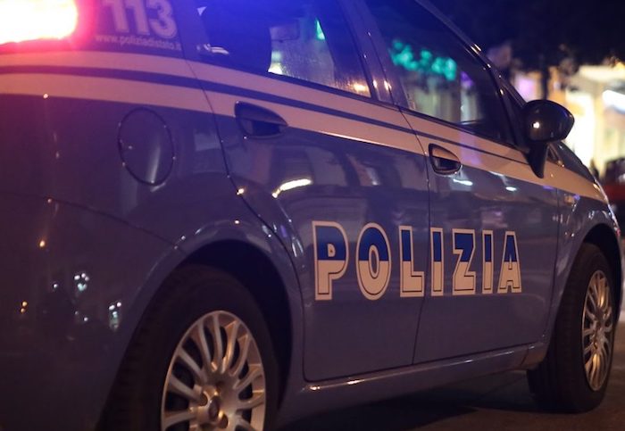 Guida alcolica con incidente: 34enne nei guai 
