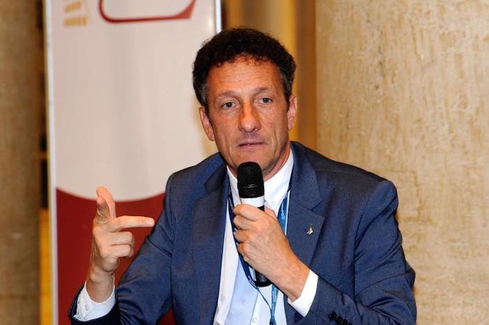 Movicentro e pendolari, il duro contrattacco di Gusmeroli a Verbania 