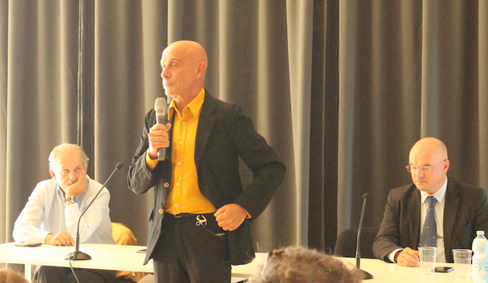 Minniti a Verbania: così Lega e 5Stelle vorrebbero distruggere l'Europa - Video  