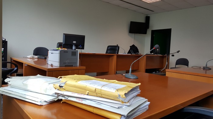 Palpeggiamenti e avance hard alla barista, condannato a due anni e mezzo