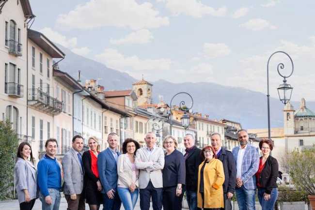 57233973 10219533504434652 8615283755268964352 o