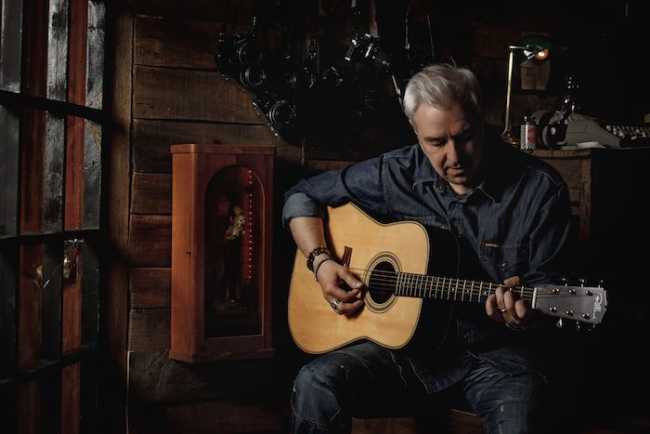 DAVIDE VAN DE SFROOS 7478 low res