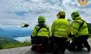 Soccorso alpino elicottero00001