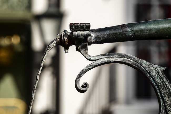 acqua fontana