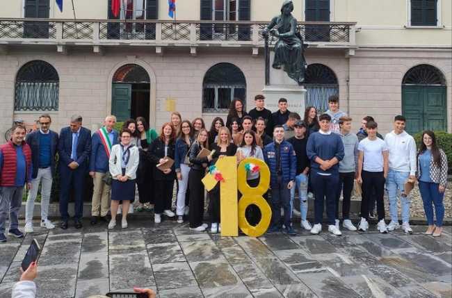diciottenni cannobio 23