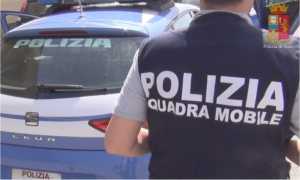 mobile polizia