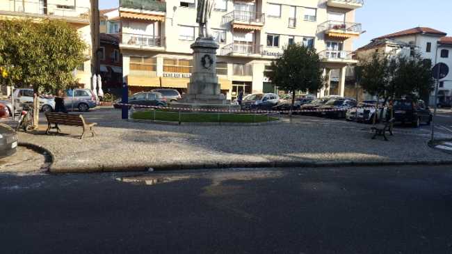 piazza minzoni gelata