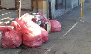 rifiuti via roma intra