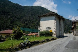 strada valle generico