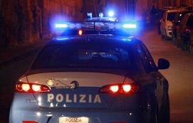 polizia auto notte