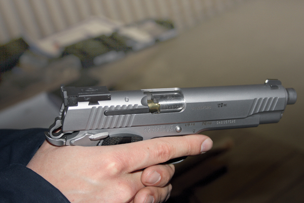 pistola 9 mm