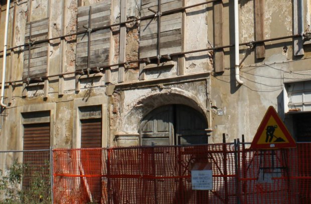 max 52cab4530f44e55be5c8d74c680f2430