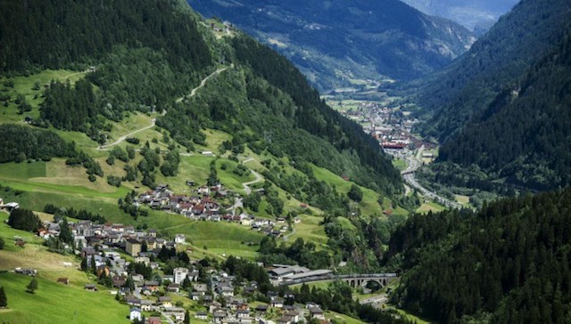 a ab335128463c4bcab49a61e991540e4f