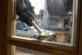 furto casa finestra