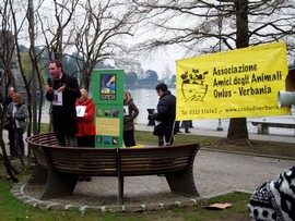 verbania protesta canile 2015